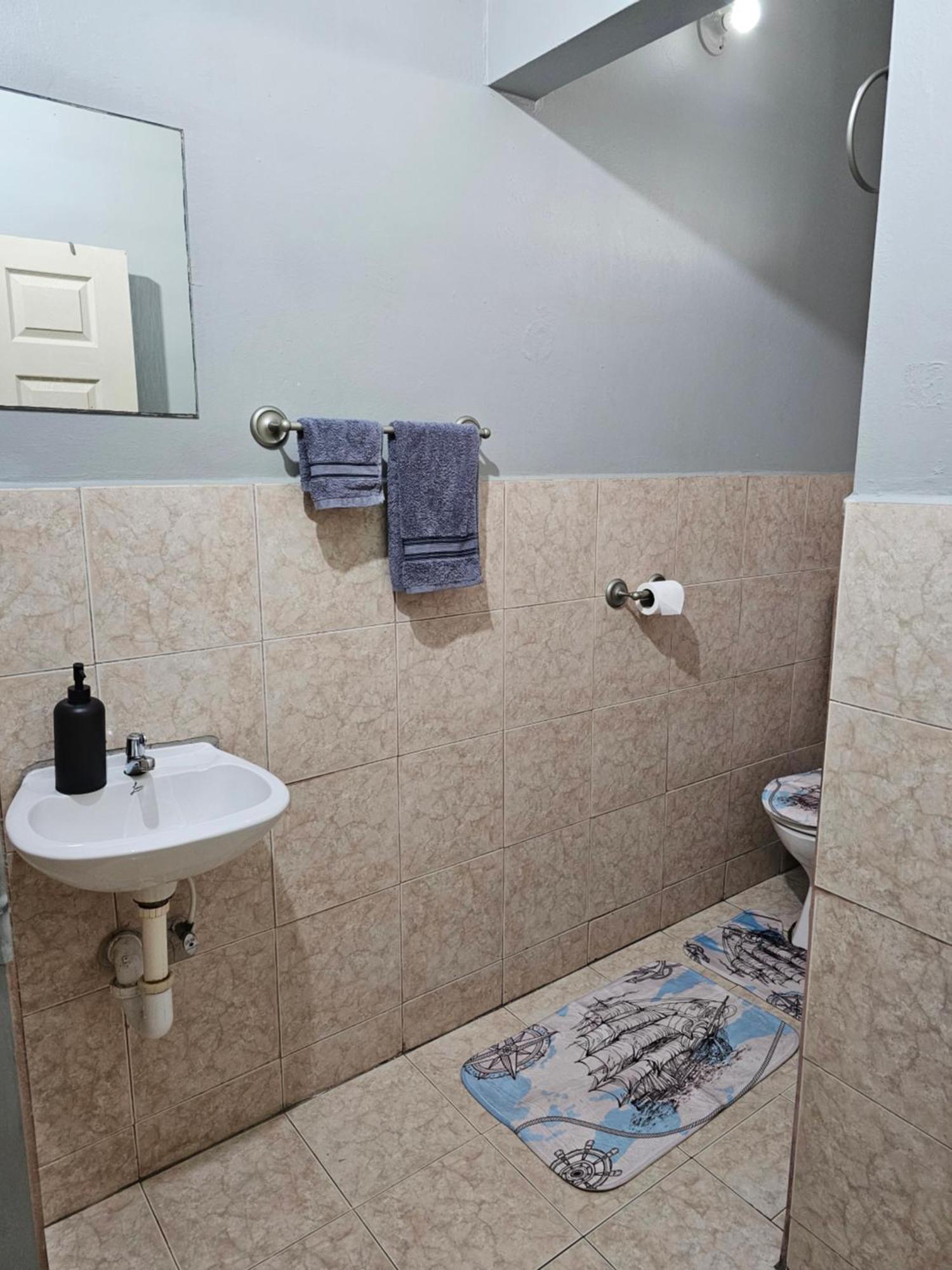2Br Apt In St Helena - 6Mins From The Airport Perfect For Short And Long Stays Piarco Exterior photo
